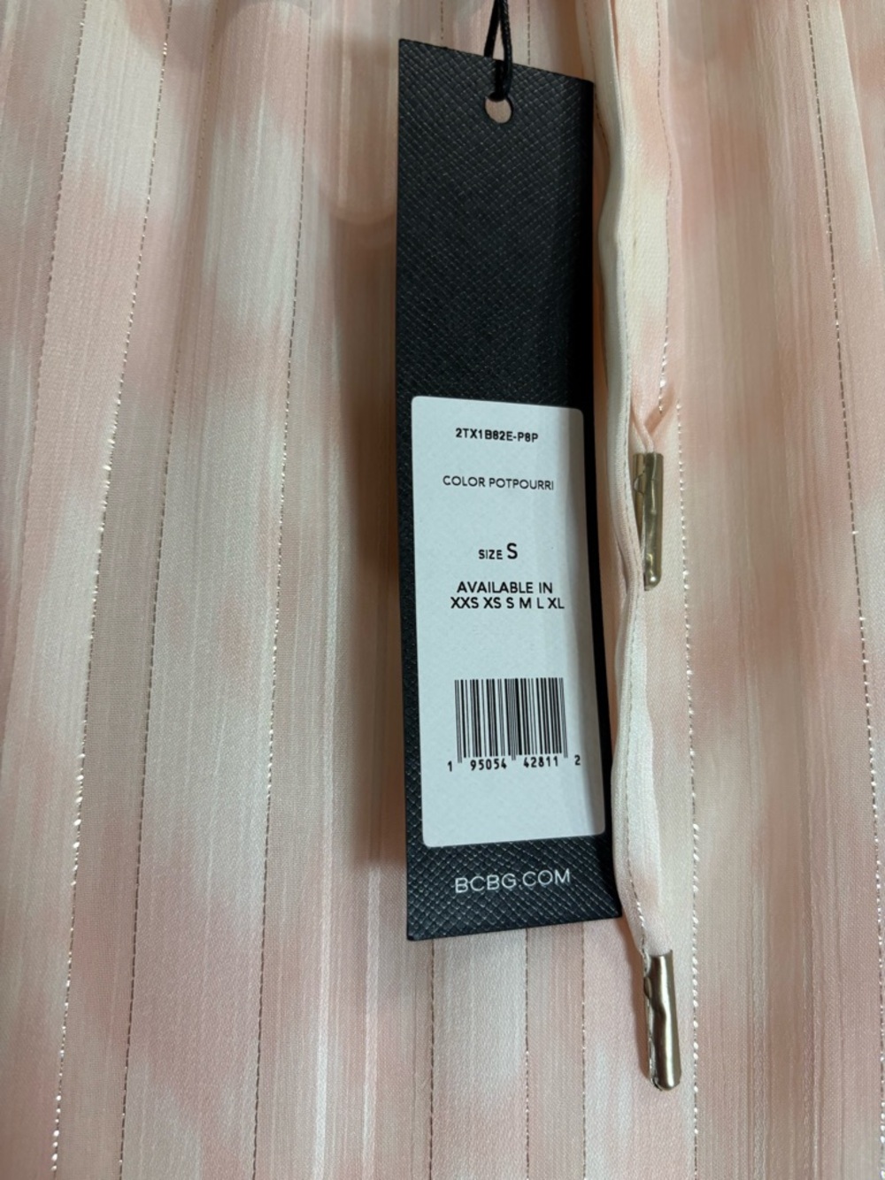 BCBGMAXAZRIA NWT Ruffle Metallic Maxi Skirt in Potpourri Pink/White Size Small - Picture 9 of 10